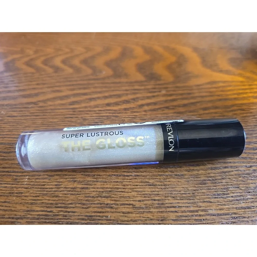 REVLON Super Lustrous Lip Gloss,‎ All That Glitters, 0.01 Ounce (Pack of 1)